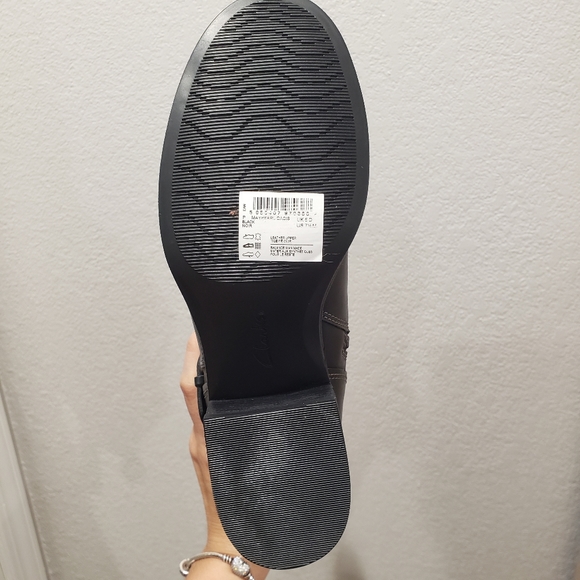 Clarks Black Noir Boots - Picture 3 of 5